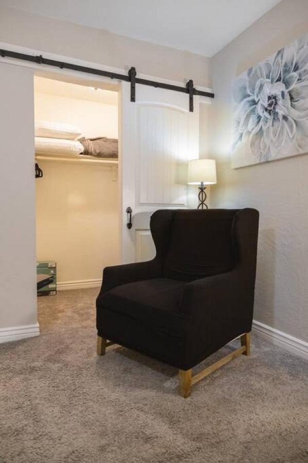 Modern 3br,2ba With Game Hallway - Pets Welcome Phoenix