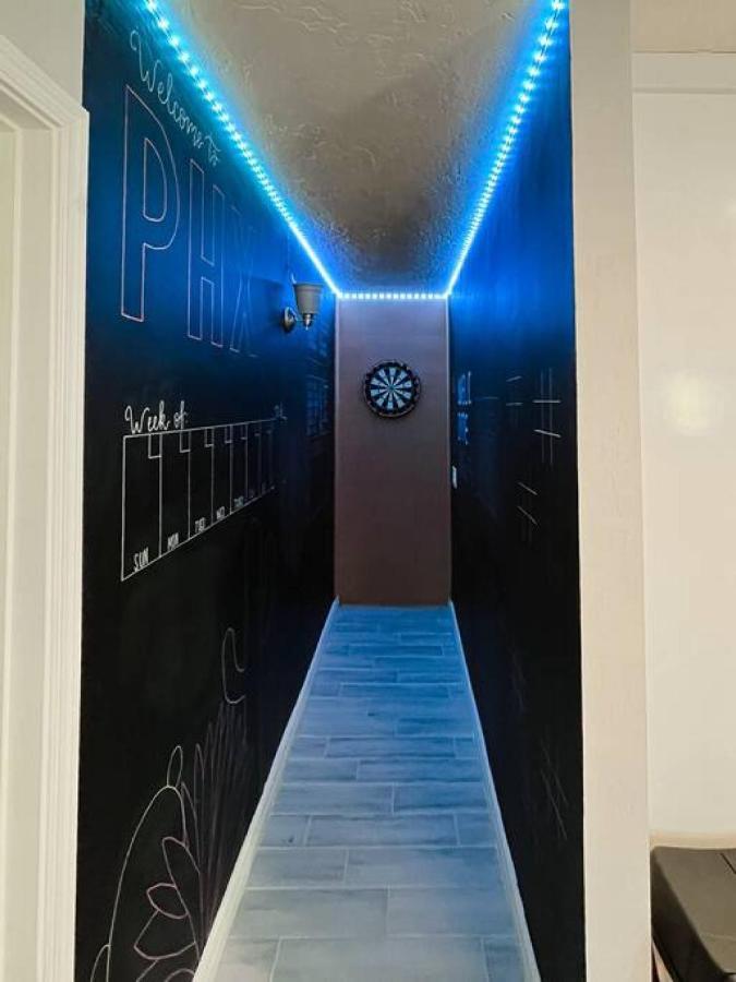 Holiday home Modern 3br,2ba With Game Hallway - Pets Welcome Phoenix
